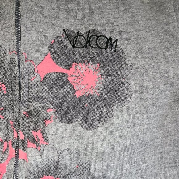 Grey Volcom Sweater with Pink Flowers - Picture 5 of 10
